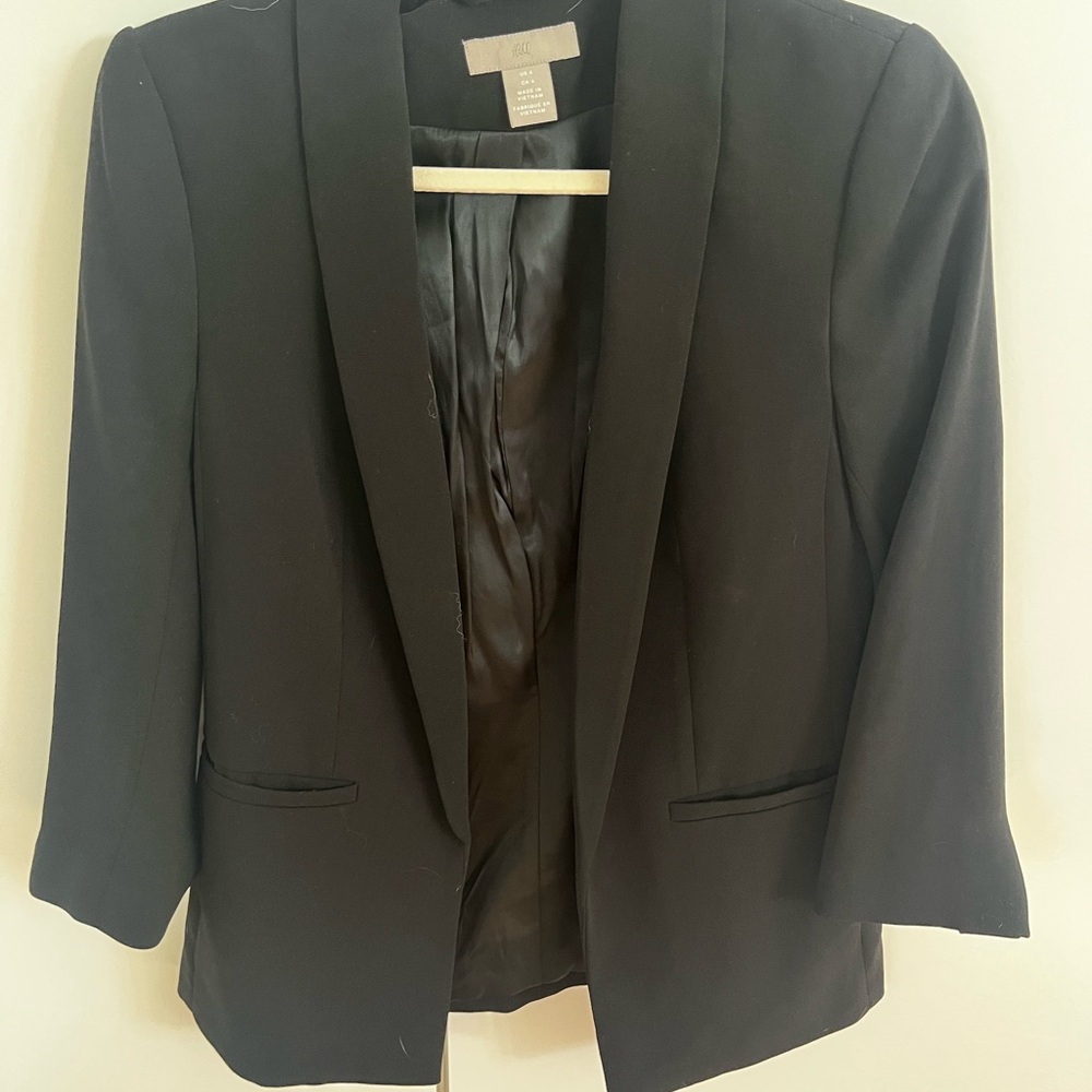 H&M Black Women's 3/4 Sleeve Blazer